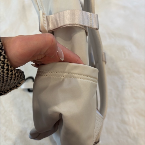 Lululemon Cream Backpack - Picture 7 of 11